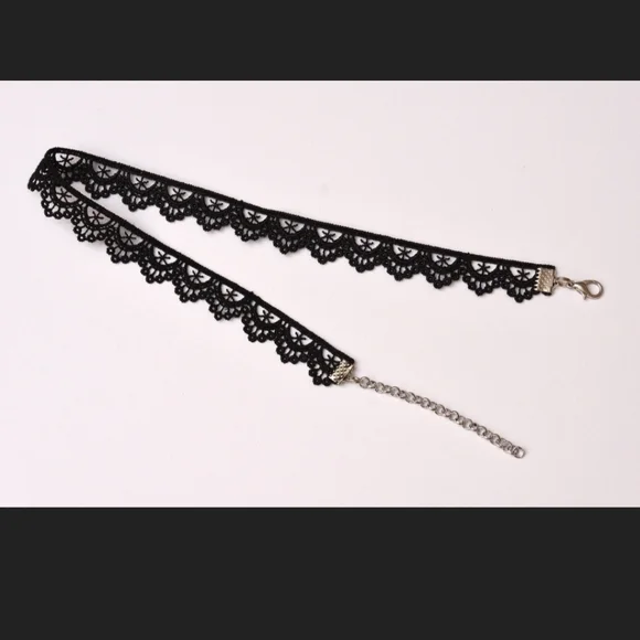 Black Lace Choker Necklace - Picture 3 of 4